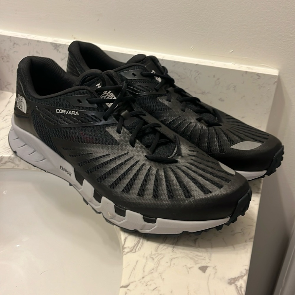 The North Face Corvara Trail Shoes Sneakers new black grey Men’s Size 14